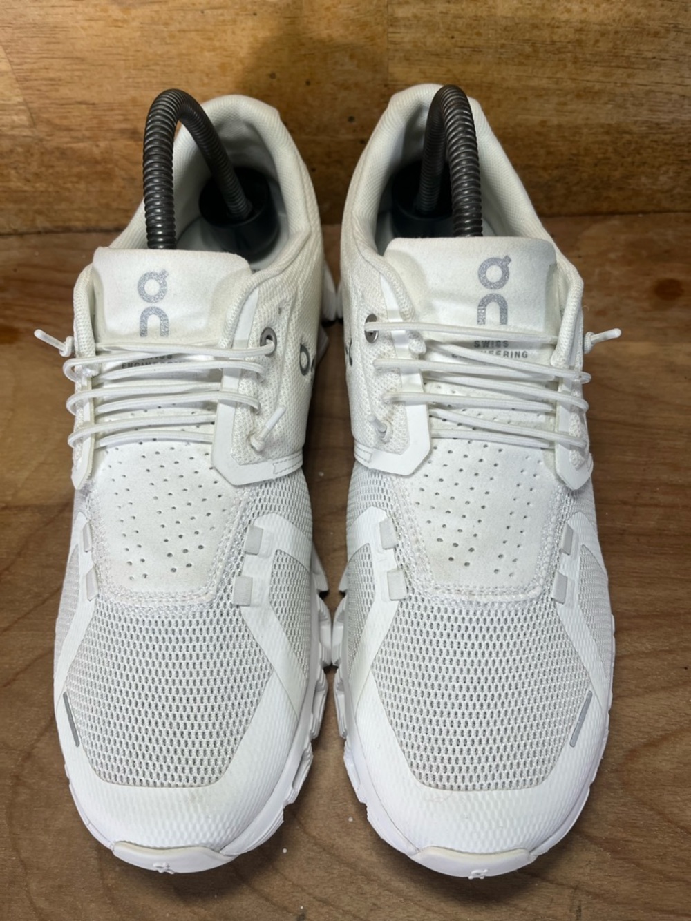 On Cloud 5 REFLECTIVE LIGHTWEIGHT Womens Size 9 Running Shoes Sneakers White - Picture 5 of 15